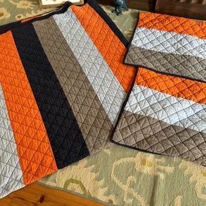 Pottery Barn kids full/Queen stripe quilt and shams (bonus sheets also)